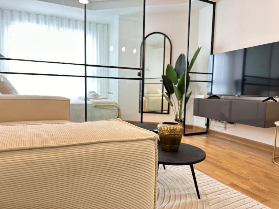 Ybh Suite Alameda Vigo Dış mekan fotoğraf